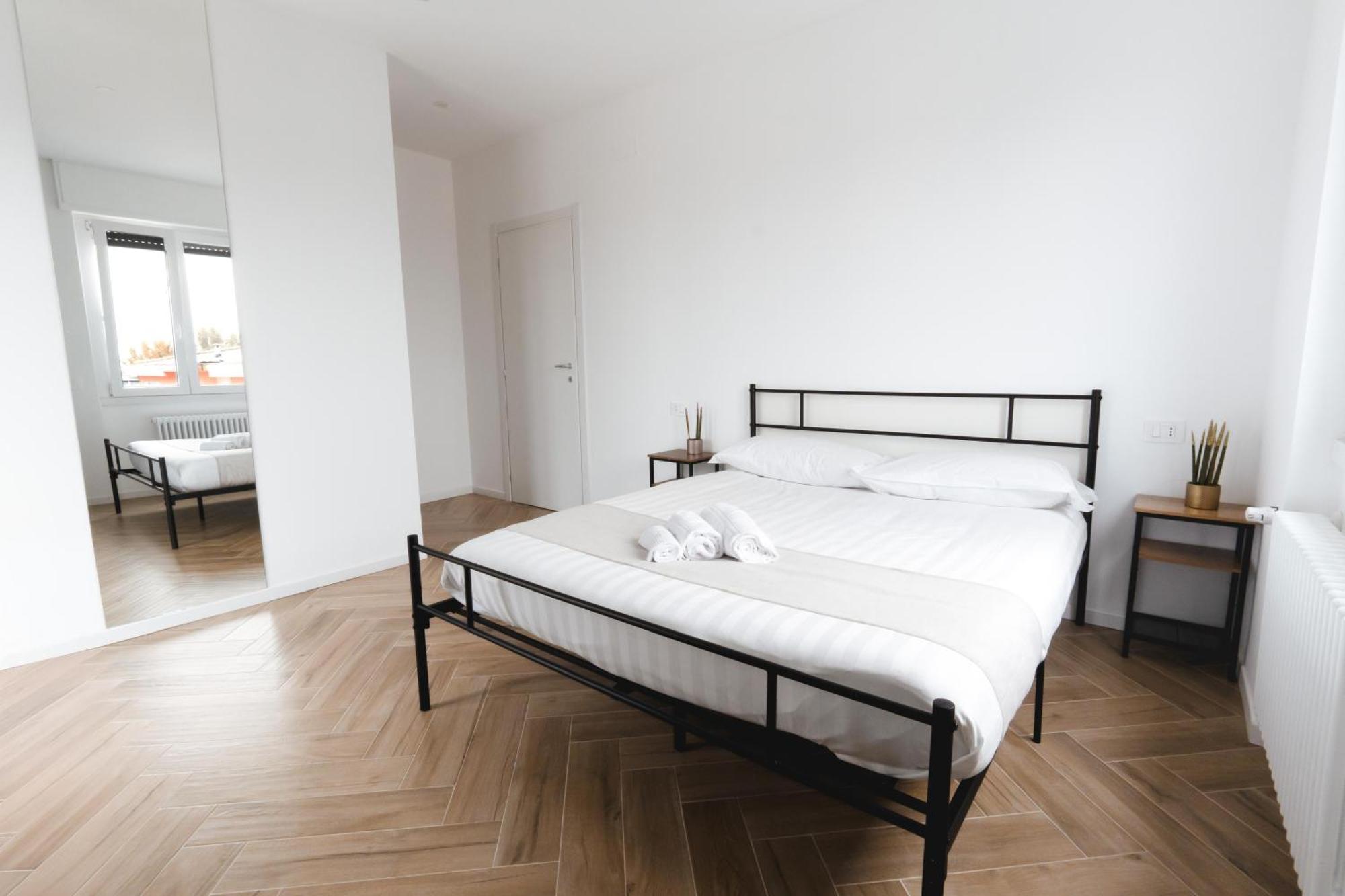 Real Estate Dream B&B Curno エクステリア 写真